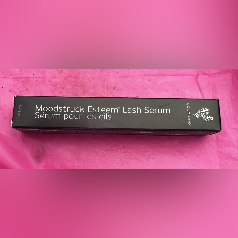 Younique Moodstruck ESTEEM lash serum